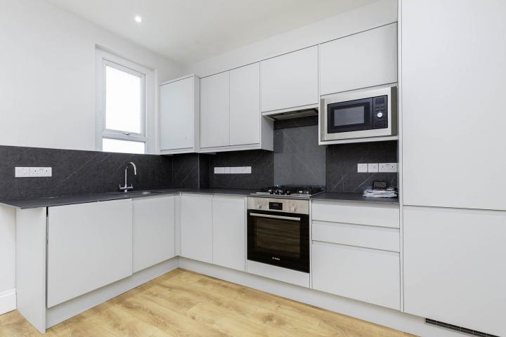 Modern Apartment College Road, Kensal Rise 